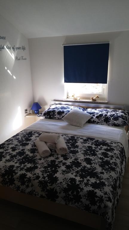 Apartman "Anna" ブリビル エクステリア 写真